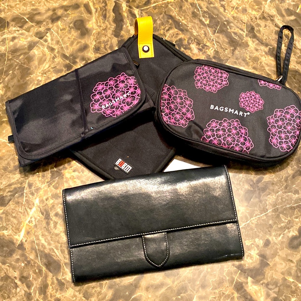 TRAVEL Bag Bundle BagSmart Jewelry, BUBM Power Cords & Mary Kay Passport Holder.